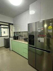 Tampines North Drive 1 (Tampines), Multi Generation #603216951